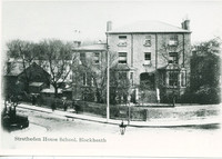 004862 Strath Rd, (NW corner) School