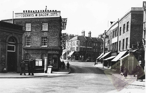 000621 Blackheath Village Centre