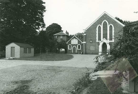 004389 K Pl Baptist Hall