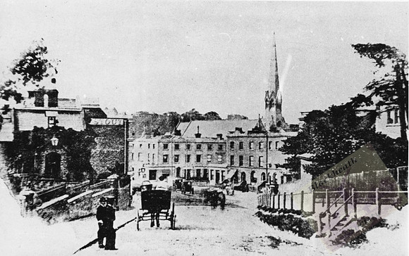 000410 Lee Rd - Northwards