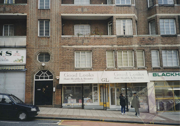 000018 Blackheath Village, Nos 22 - 24